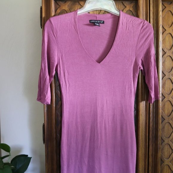 🌟FREE with purchase🌟 American Dream V-Neck Fitted Midi Dress - Size XS - Picture 3 of 14